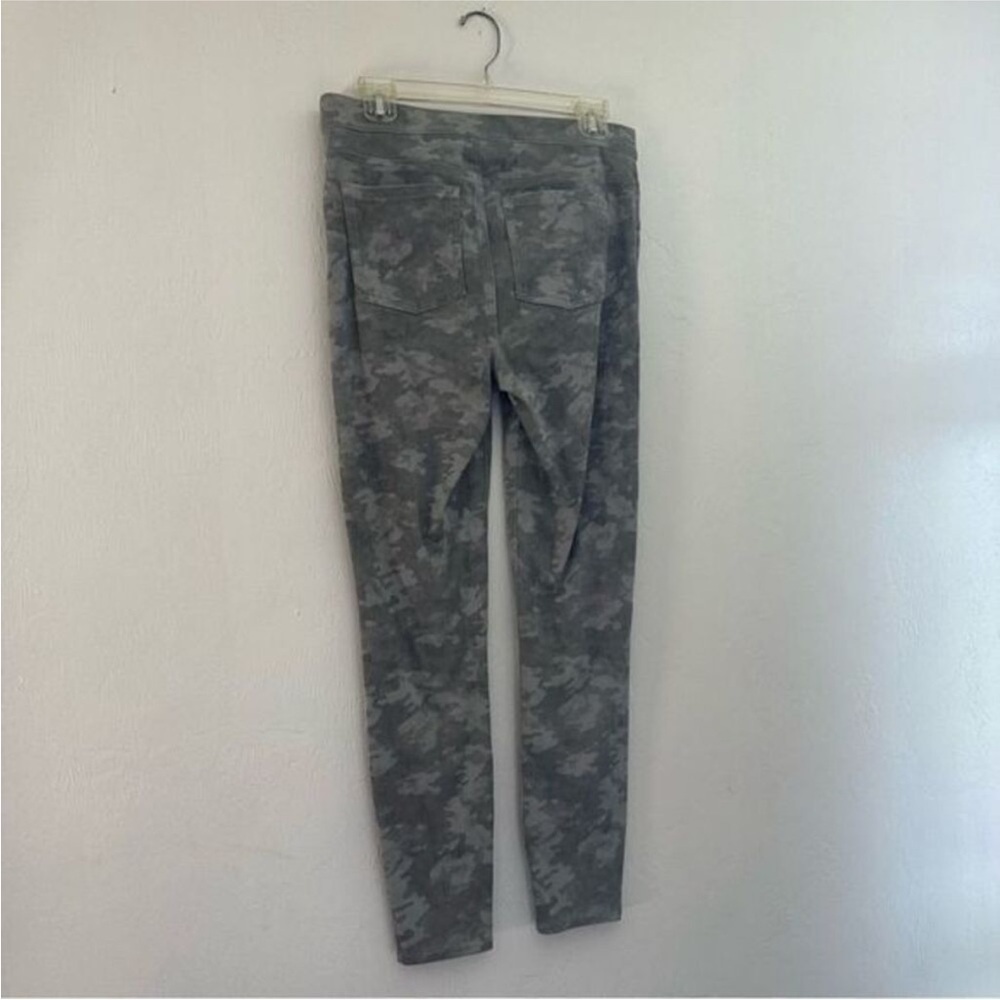 Spanx camo pull on jeggings jeans L